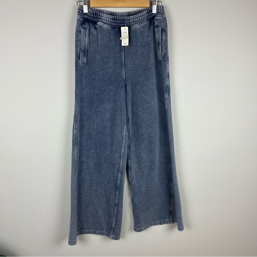 Aerie Wide Leg Pants in Blue